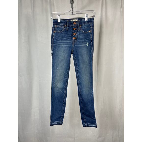 Madewell 10" High-Rise Skinny Jeans: Drop-Hem Edition in Rosecliff Wash. - Picture 4 of 13